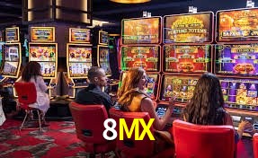 8MX Domina la emoción de Crash en 8MX